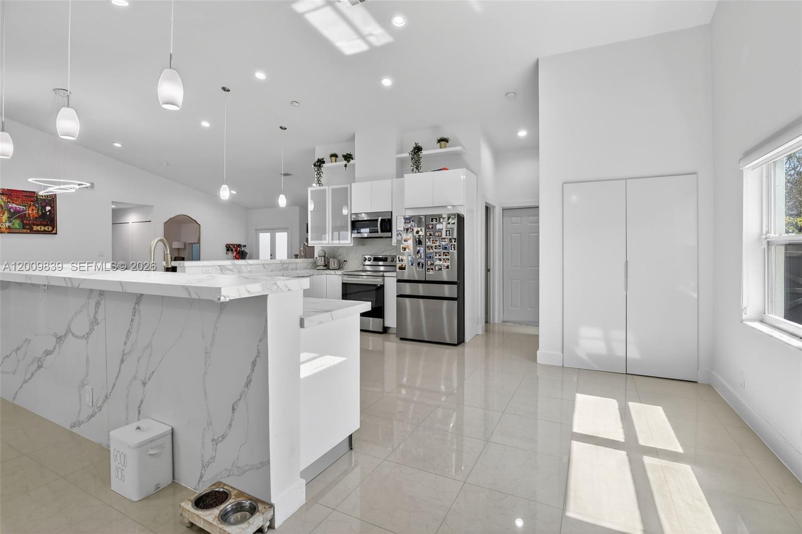 3540 North Park Road Hollywood, FL 33021 - Photo 13 of 44