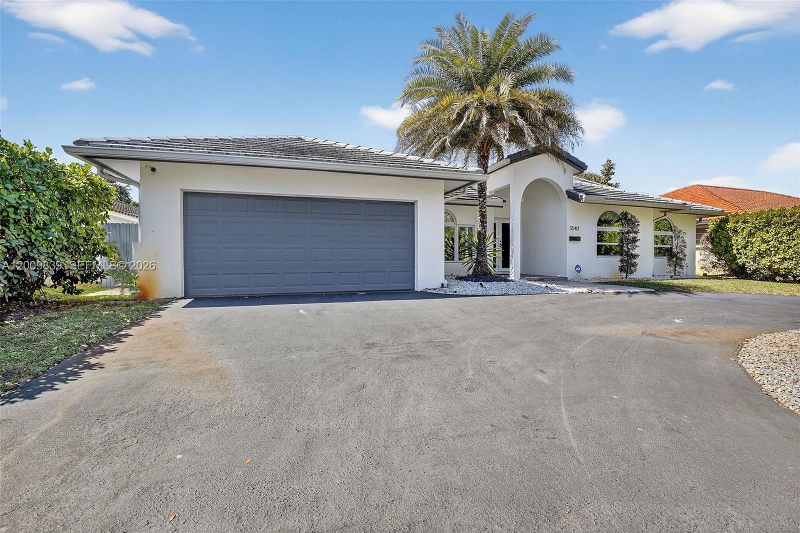 3540 North Park Road Hollywood, FL 33021 - Photo 2 of 44