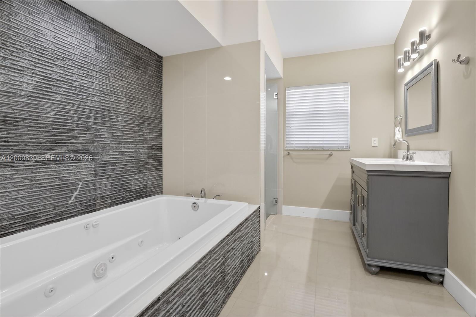 3540 North Park Road Hollywood, FL 33021 - Photo 22 of 44
