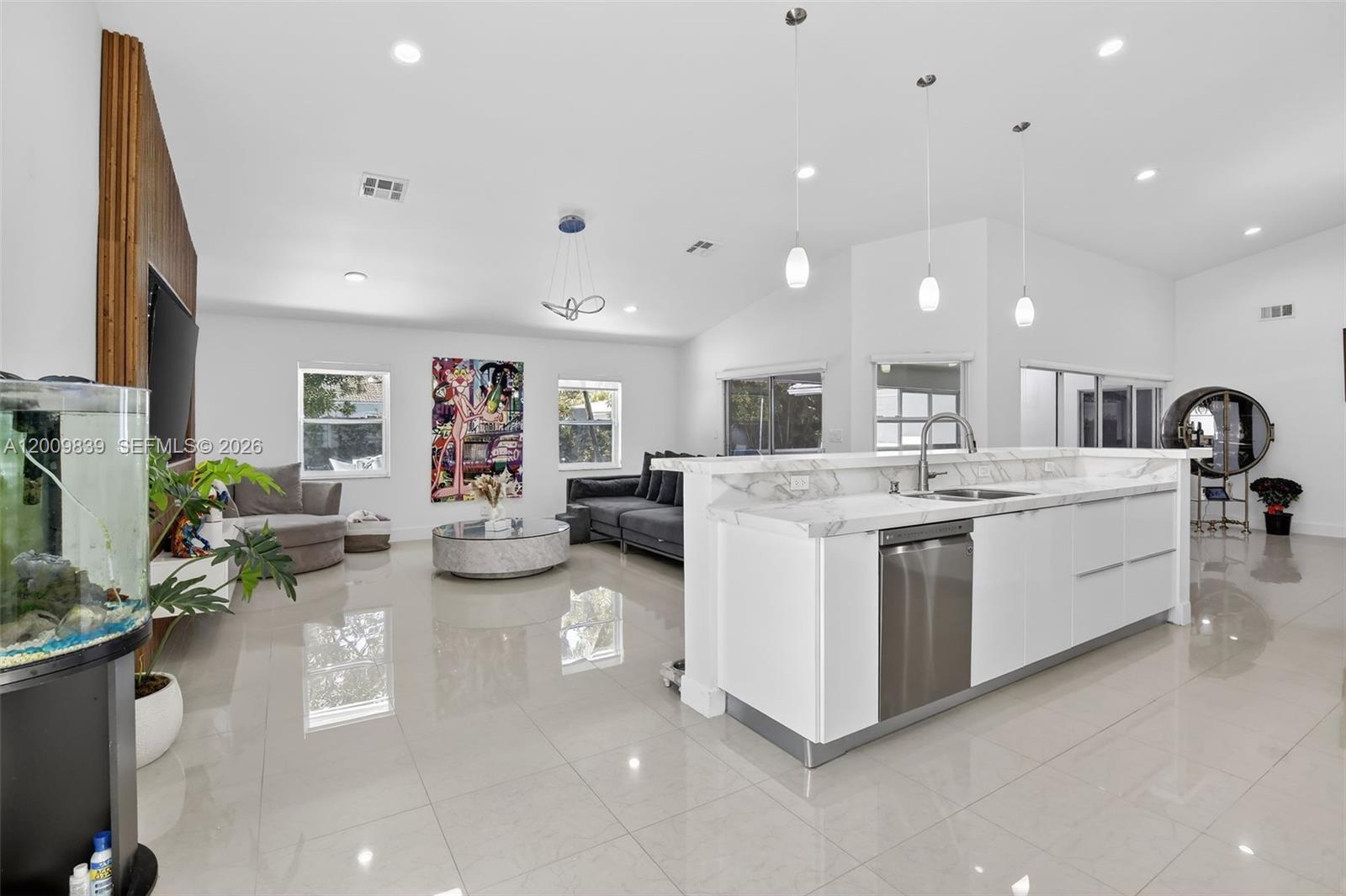 3540 North Park Road Hollywood, FL 33021 - Photo 10 of 44