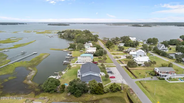 $219,000 | 109 Cedar Lane, Unit 9, Cedar Point, NC 28584