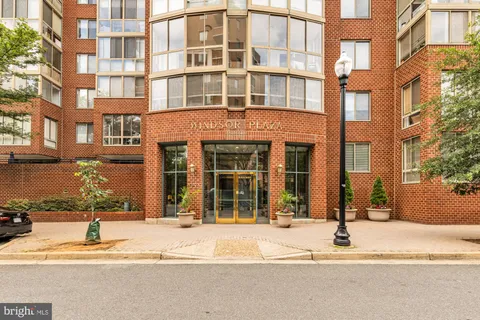 $415,000 | 1050 North Taylor Street, Unit 1404, Arlington, VA 22201