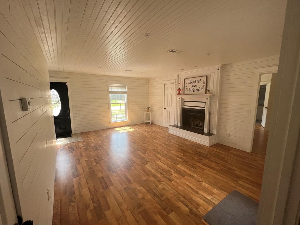 1550 Damascus Road Enterprise, AL 36330 - Photo 9 of 46