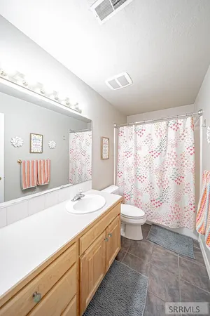 $460,000 | 3744 Nathan Drive, Idaho Falls, ID 83404