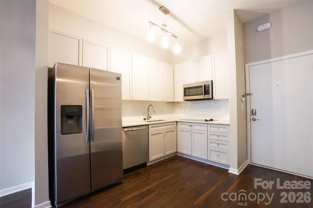 $1,545 | 2125 Southend Drive, Unit 243, Charlotte, NC 28203