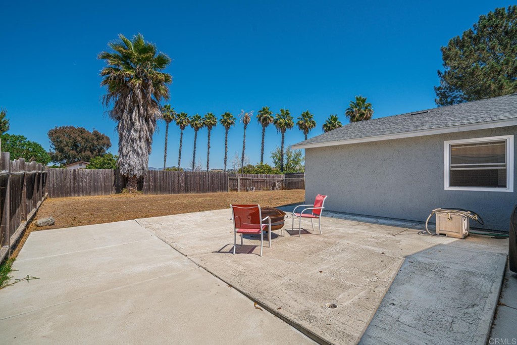 350 Calle Vallecito Oceanside, CA 92057 - Photo 17 of 23