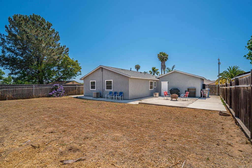 350 Calle Vallecito Oceanside, CA 92057 - Photo 21 of 23