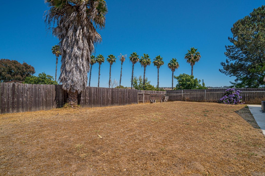 350 Calle Vallecito Oceanside, CA 92057 - Photo 23 of 23