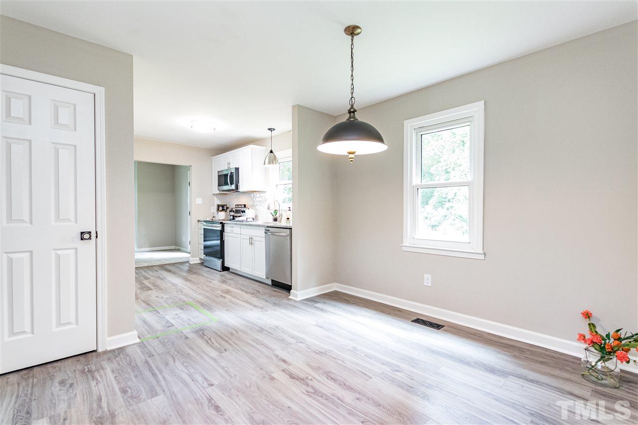 2924 Sylvester Street Raleigh, NC 27610 - Photo 6 of 27 Gallery Image 6
