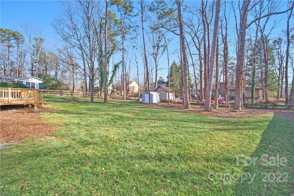 1335 Rock Point Road Charlotte, NC 28270 - Photo 25 of 34 Gallery Image 25
