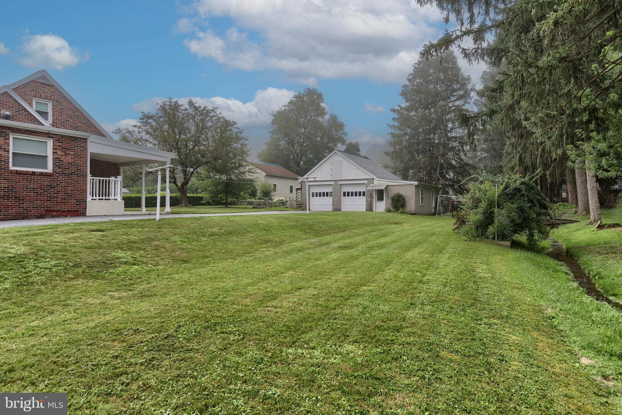 206 Rex Street Lebanon, PA 17042 - Photo 2 of 38 Back yard