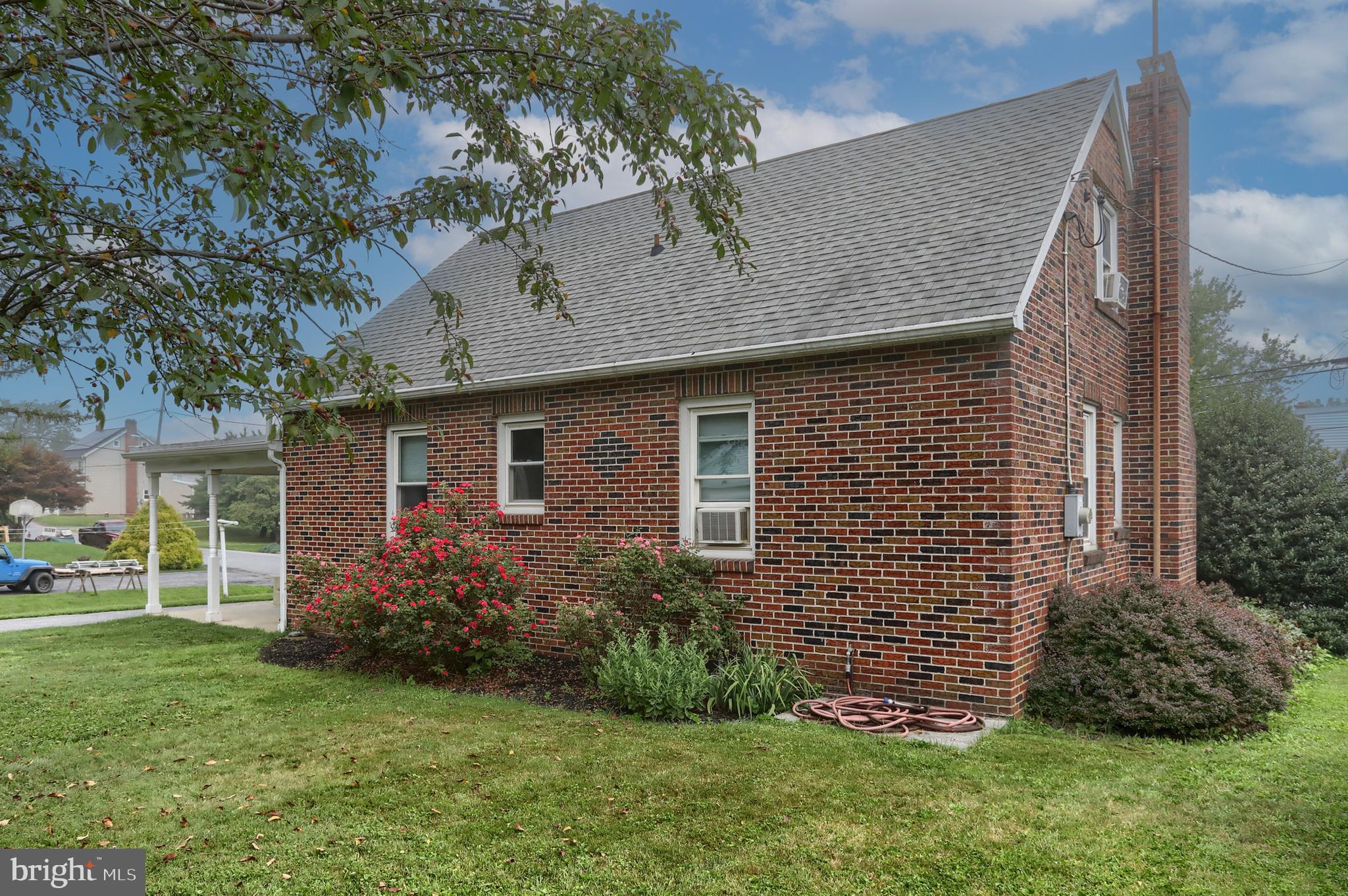 206 Rex Street Lebanon, PA 17042 - Photo 38 of 38 Brick surround
