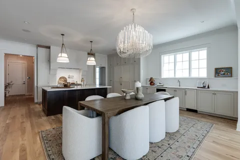 $2,100,000 | 323 Kelly Glenn Court, Brentwood, TN 37027