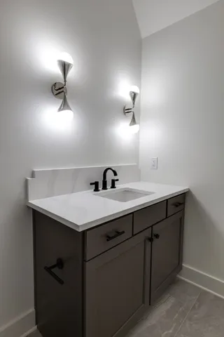 $2,100,000 | 323 Kelly Glenn Court, Brentwood, TN 37027