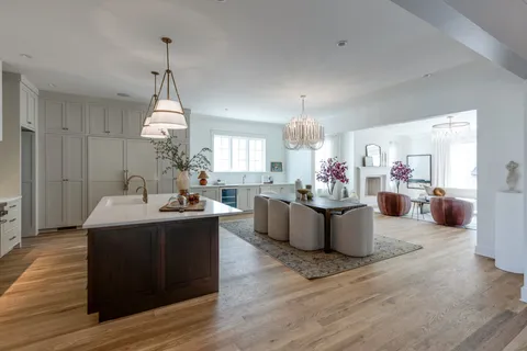 $2,100,000 | 323 Kelly Glenn Court, Brentwood, TN 37027