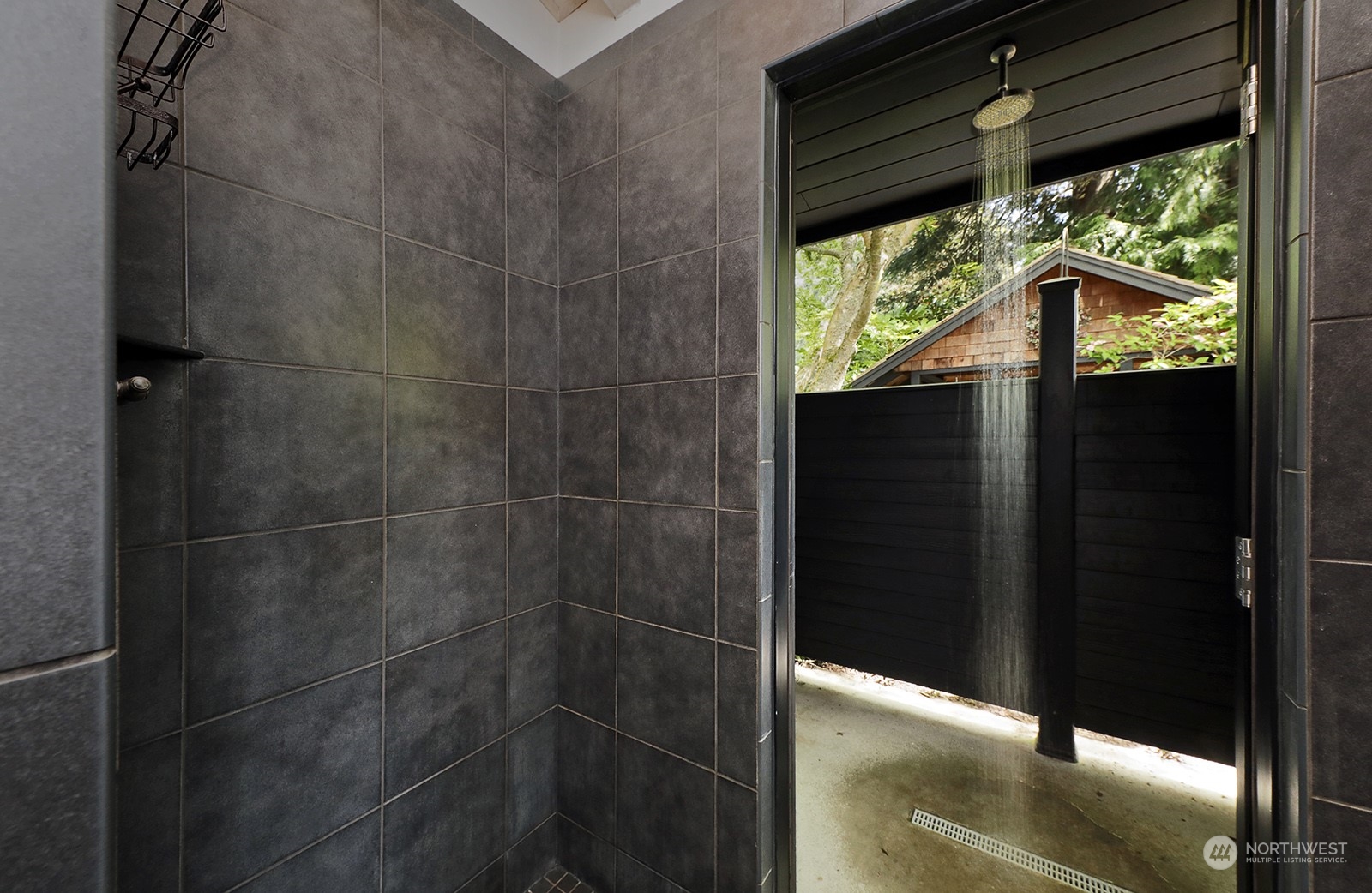 6828 Sills Road Clinton, WA 98236 - Photo 21 of 40 a bathroom with a shower