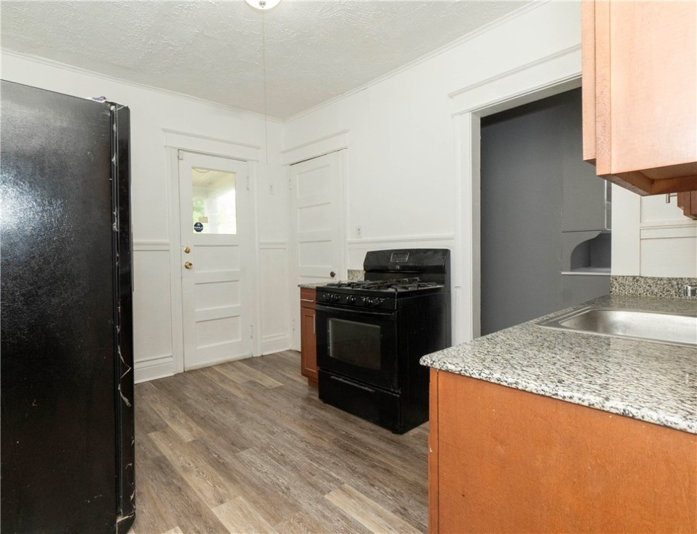 182-186 Magee Avenue Rochester, NY 14613 - Photo 13 of 30