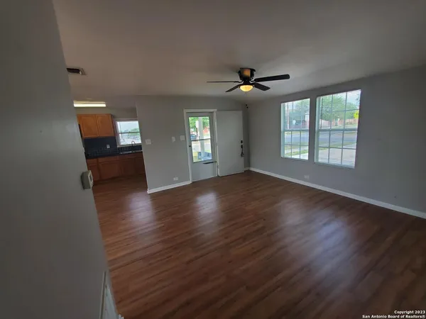 $1,595 | 654 Santa Monica Street, San Antonio, TX 78212