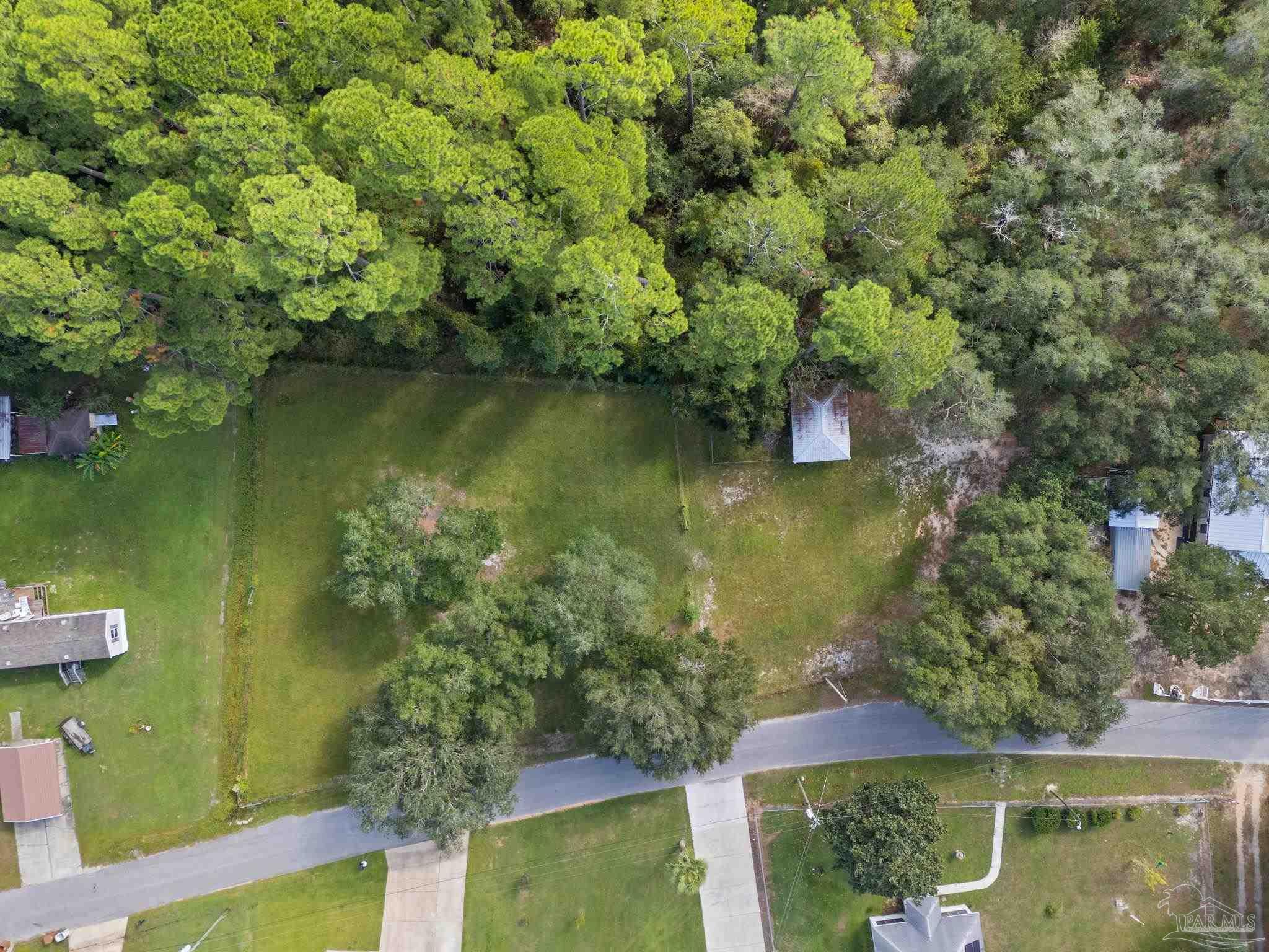 3318 Bob Tolbert Road Navarre, FL 32566 - Photo 2 of 15