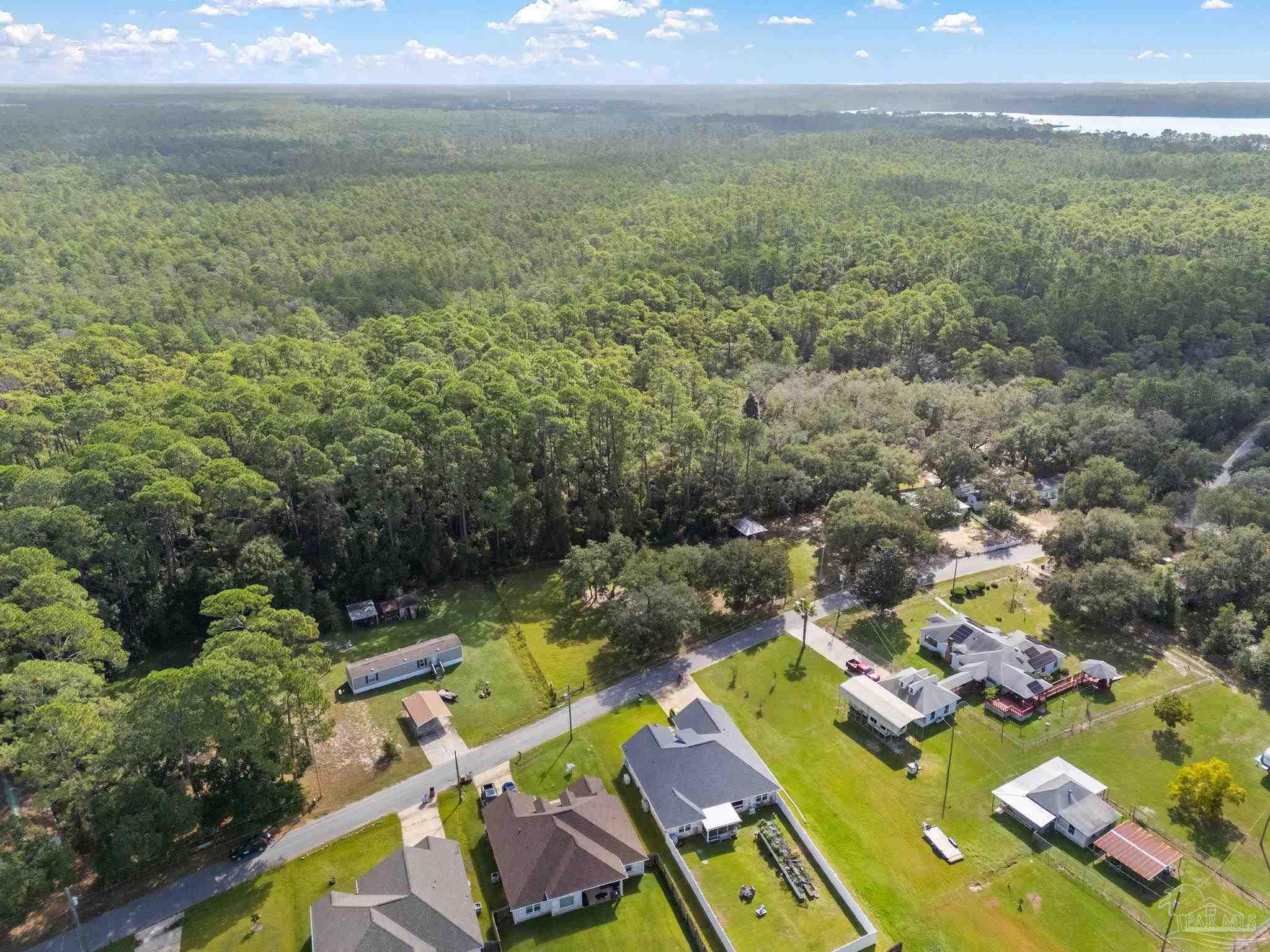 3318 Bob Tolbert Road Navarre, FL 32566 - Photo 3 of 15