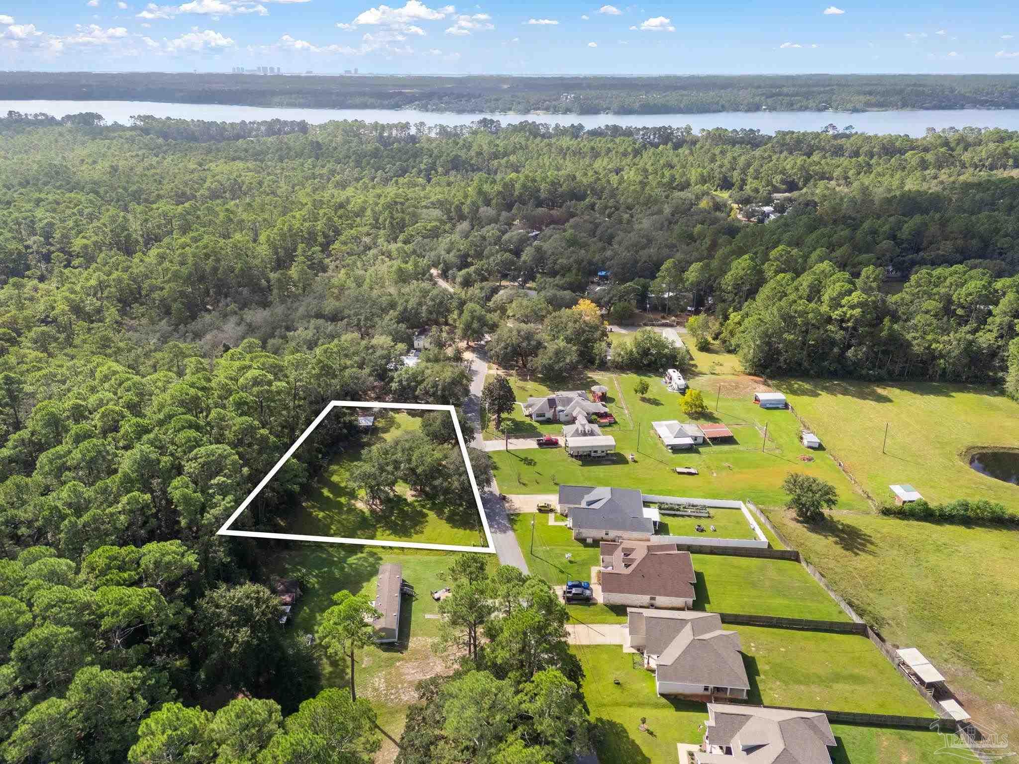 3318 Bob Tolbert Road Navarre, FL 32566 - Photo 4 of 15