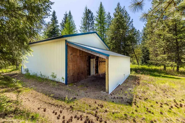 $850,000 | 2712 West Eden Lane, Deer Park, WA 99006