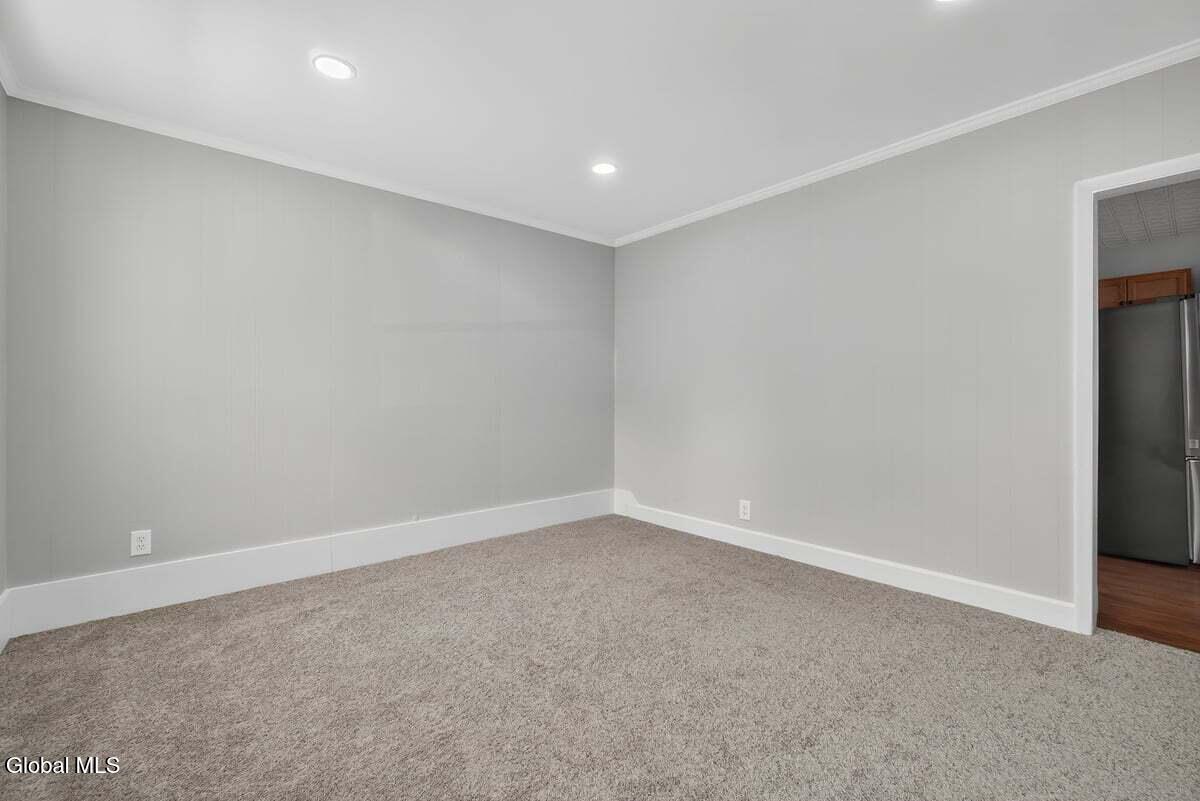 1331 Hodgson Street Schenectady, NY 12303 - Photo 6 of 28 1331 Hodgson St-2