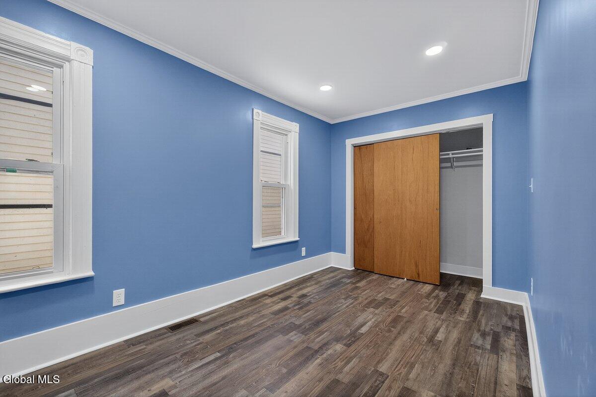 1331 Hodgson Street Schenectady, NY 12303 - Photo 8 of 28 1331 Hodgson St-9