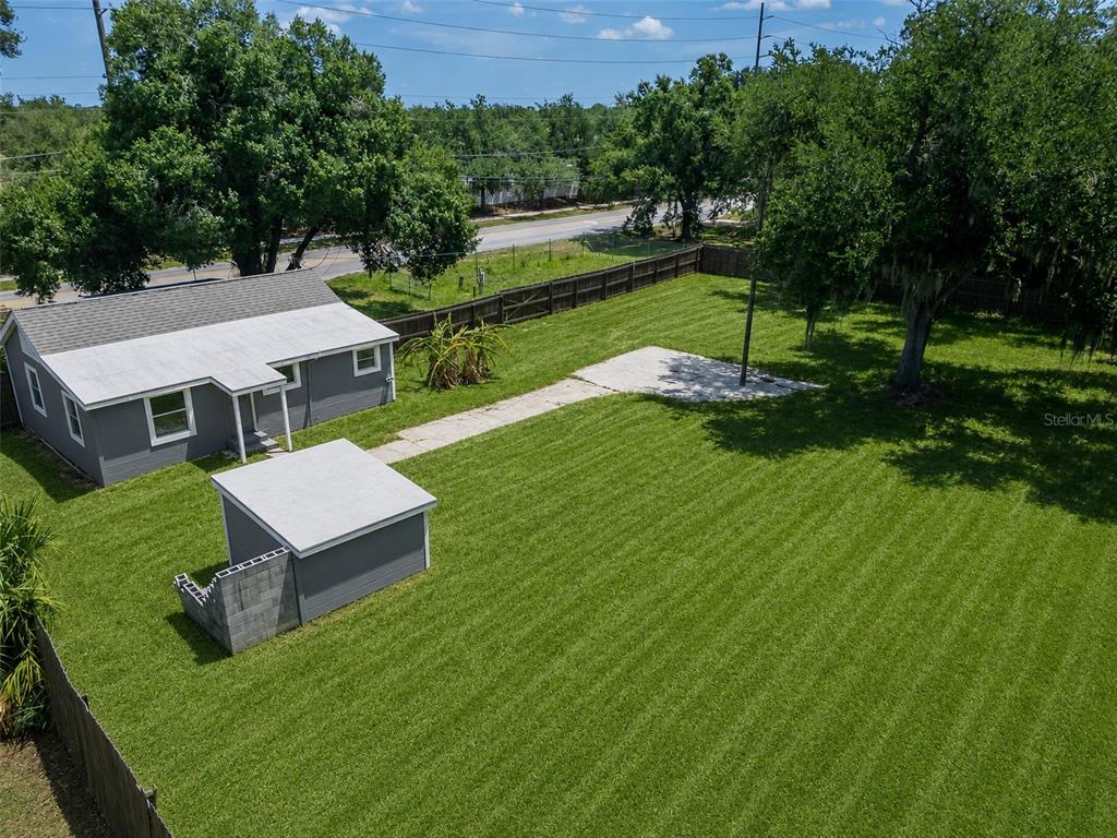 805 East Shell Point Road Ruskin, FL 33570 - Photo 3 of 30 Gallery Image 3