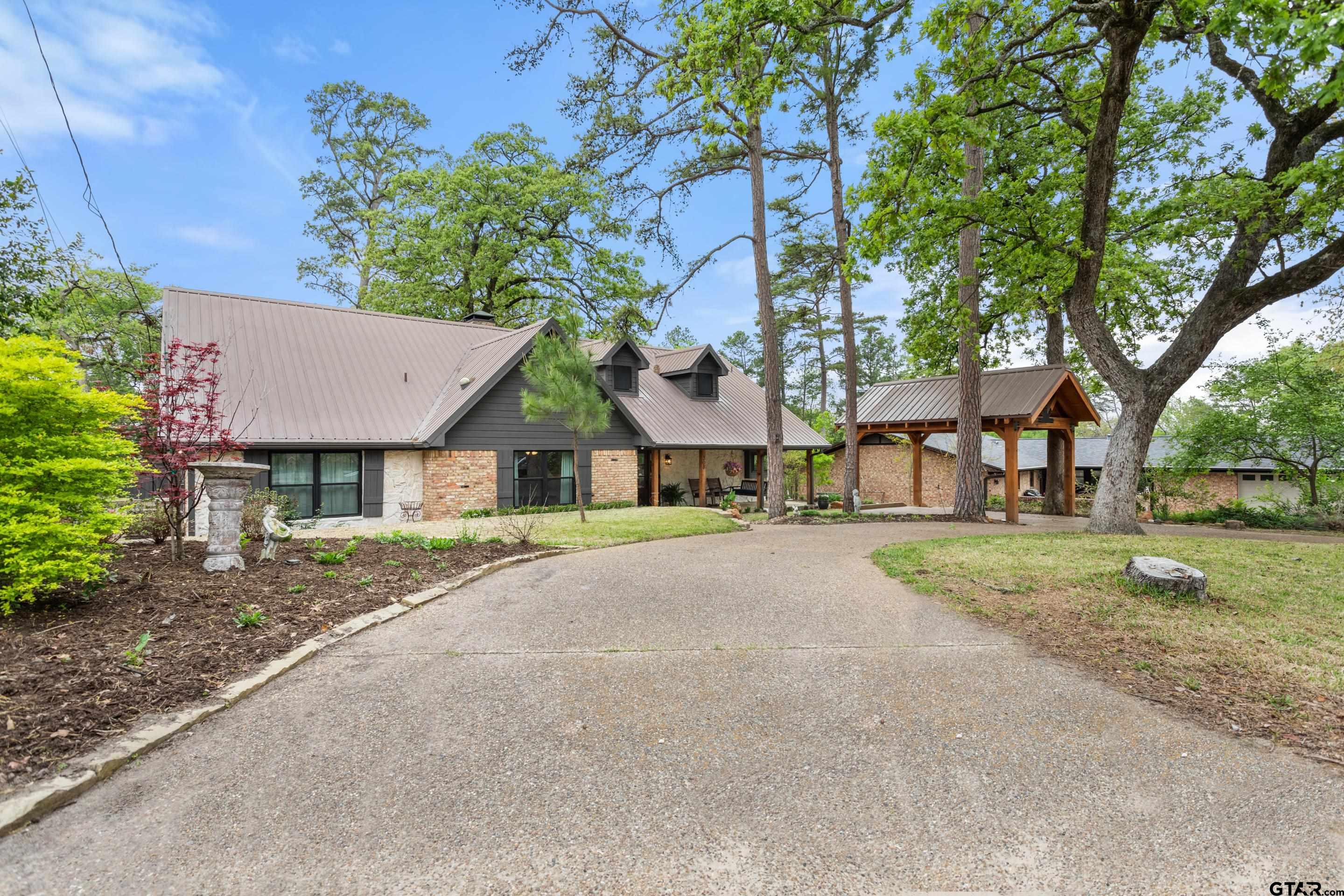 308 Harmony Lane Hideaway, TX 75771 - Photo 2 of 41