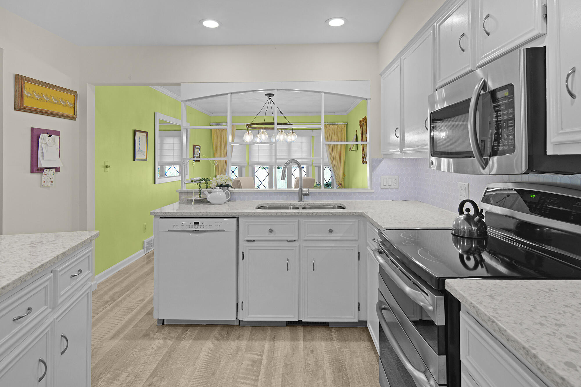 7405 Pine Grove Drive Jenison, MI 49428 - Photo 6 of 35 DSC04305