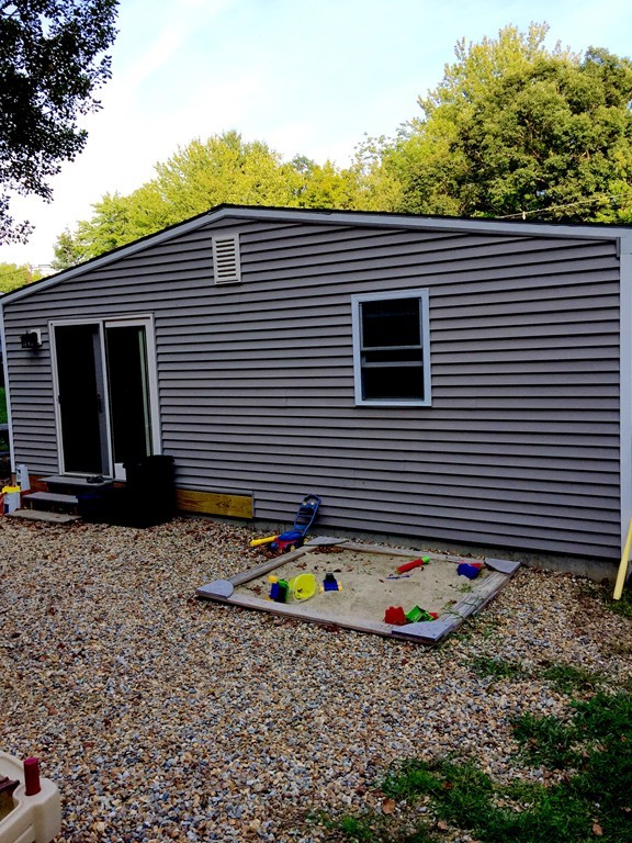 396 Wheelwright Road Barre, MA 01005 - Photo 7 of 27