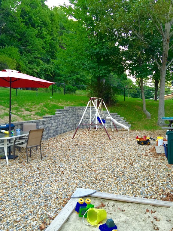 396 Wheelwright Road Barre, MA 01005 - Photo 8 of 27