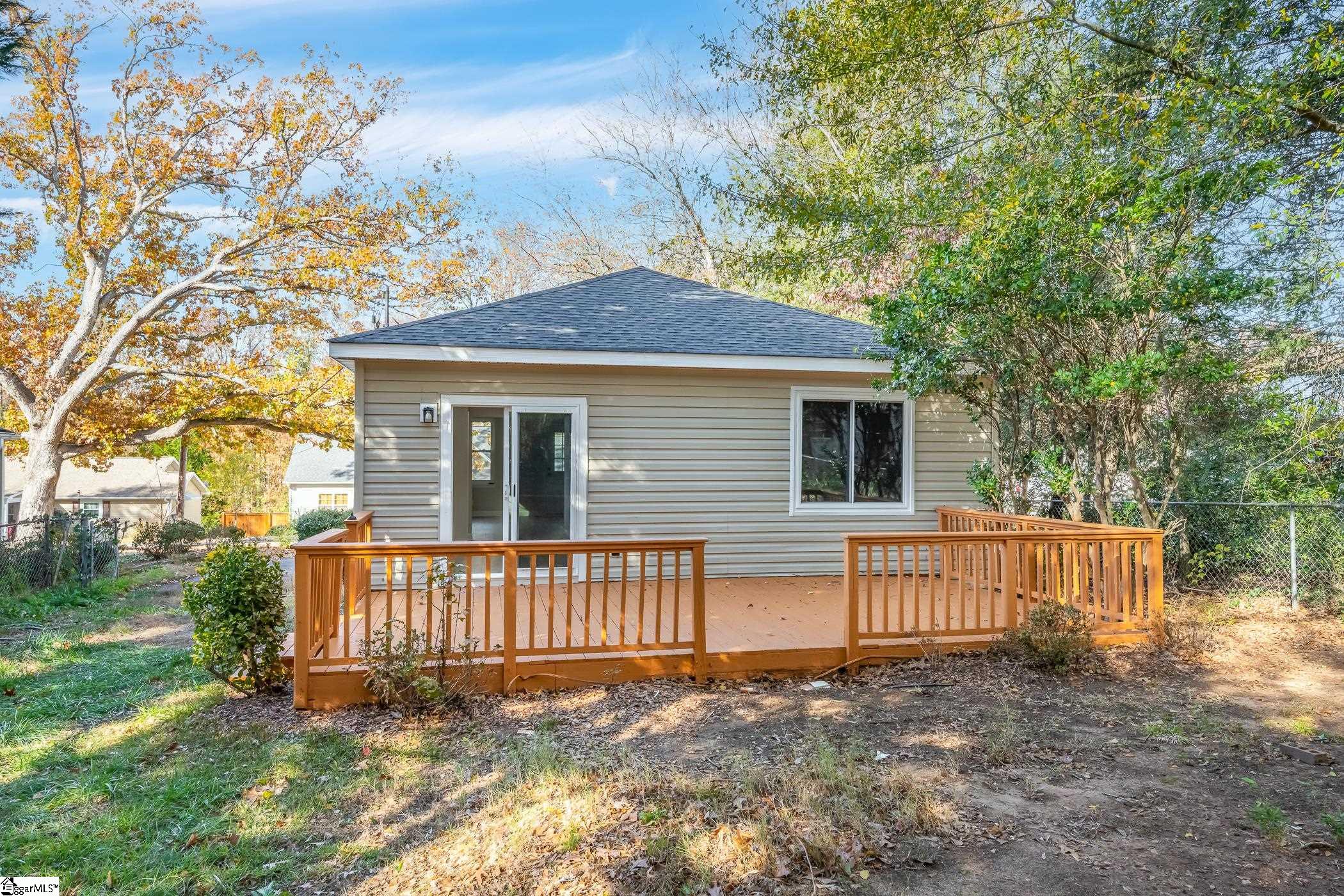 17 Hall Road Greenville, SC 29609 - Photo 19 of 22 Gallery Image 19
