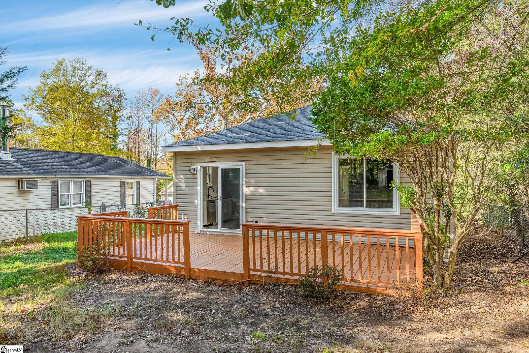 17 Hall Road Greenville, SC 29609 - Photo 20 of 22 Gallery Image 20