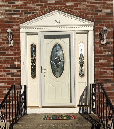 24 Louis Road Peabody, MA 01960 - Photo 2 of 30 Gallery Image 2