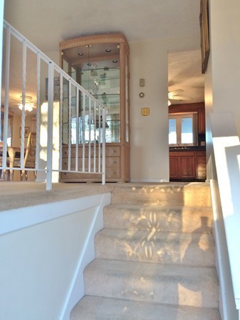 24 Louis Road Peabody, MA 01960 - Photo 4 of 30 Gallery Image 4