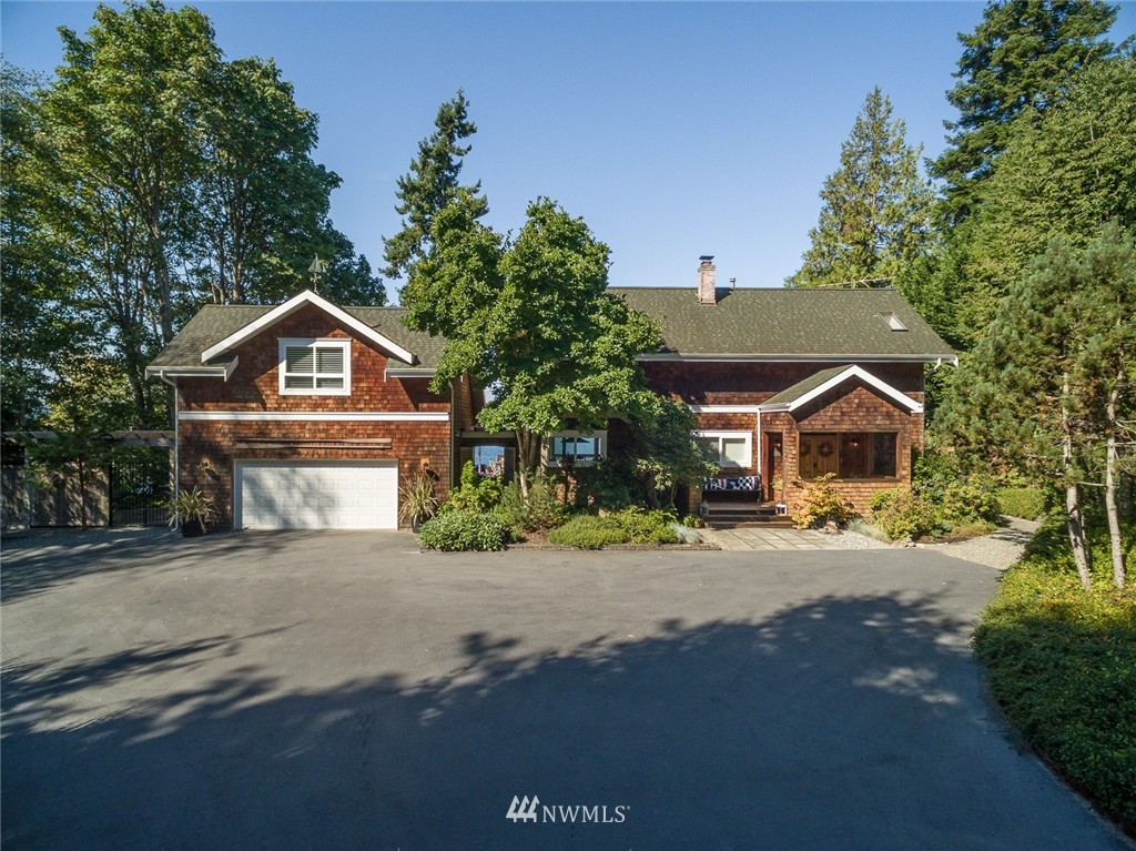 23829 Dockton Road Southwest Vashon, WA 98070 - Photo 1 of 24 Gallery Image 1