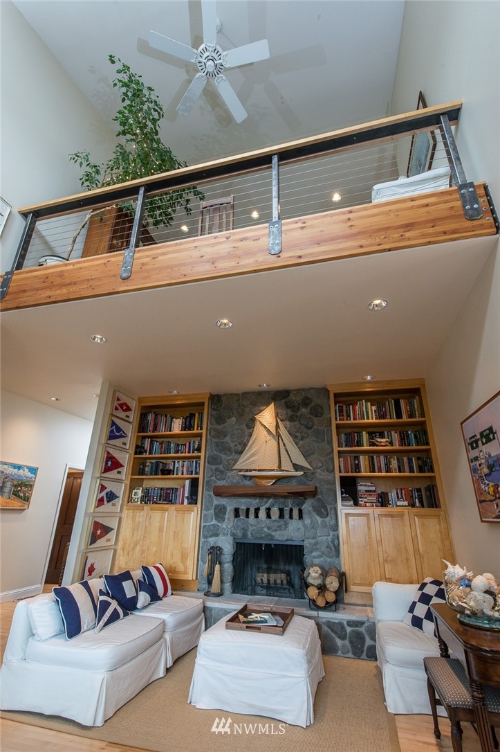23829 Dockton Road Southwest Vashon, WA 98070 - Photo 14 of 24 Gallery Image 14
