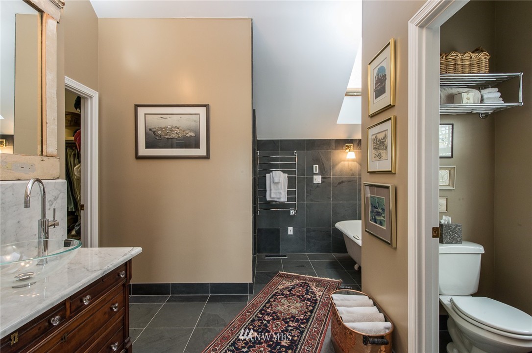 23829 Dockton Road Southwest Vashon, WA 98070 - Photo 24 of 24 Gallery Image 24