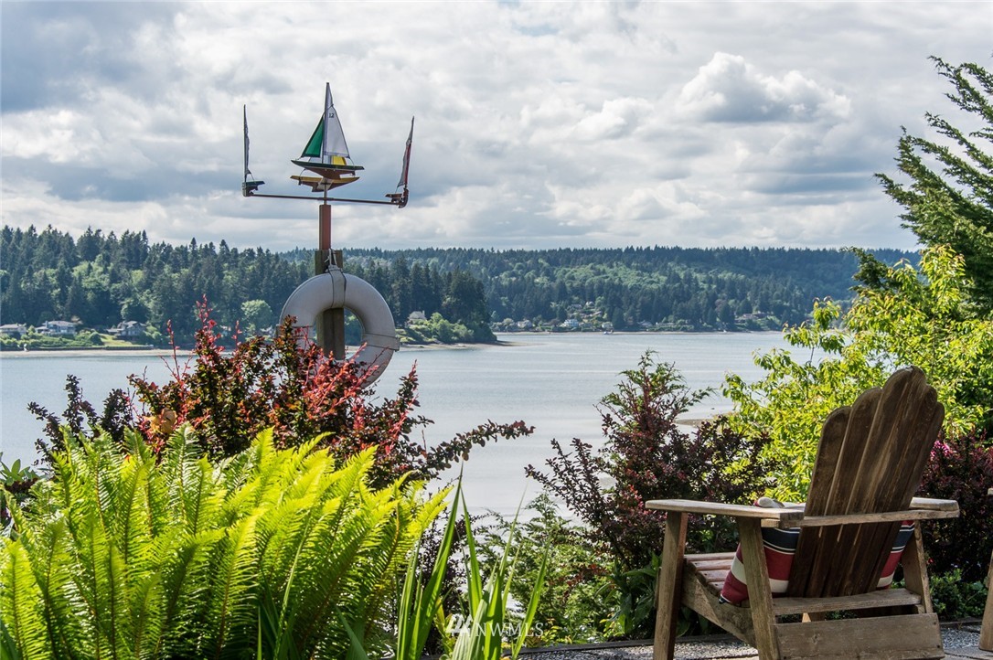 23829 Dockton Road Southwest Vashon, WA 98070 - Photo 10 of 24 Gallery Image 10