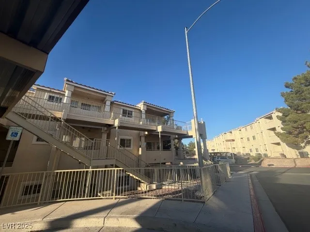 $1,525 | 1831 Dagger Drive, Henderson, NV 89014