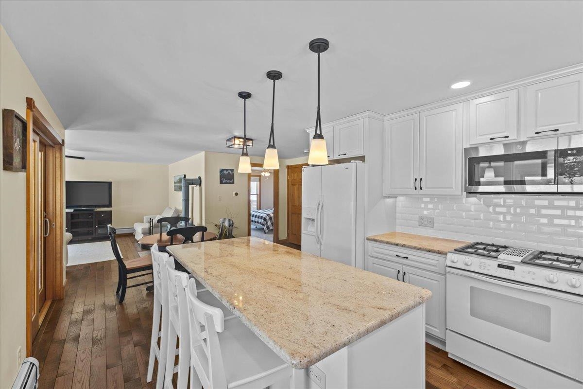 544 Lakeside Drive Groton, VT 05046 - Photo 11 of 28