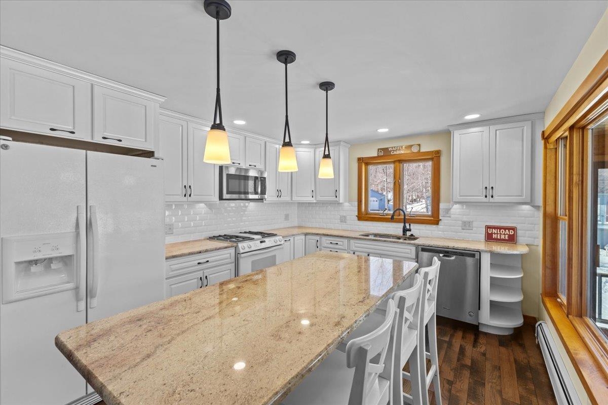 544 Lakeside Drive Groton, VT 05046 - Photo 8 of 28