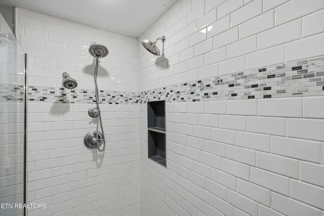 $368,500 | 335 Fenway Drive, Sevierville, TN 37863