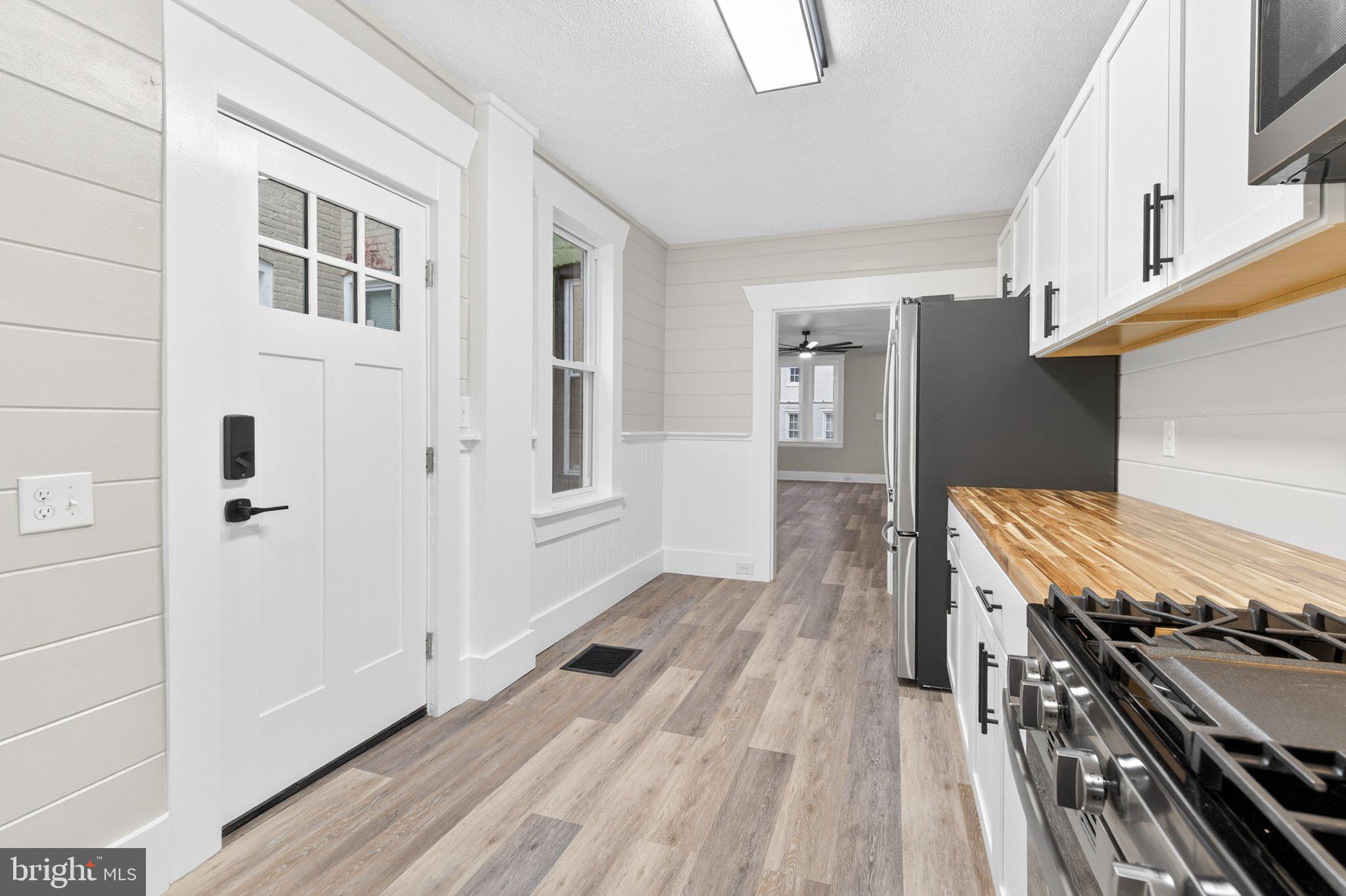 345 Beaver Street Lancaster, PA 17603 - Photo 16 of 41 Kitchen