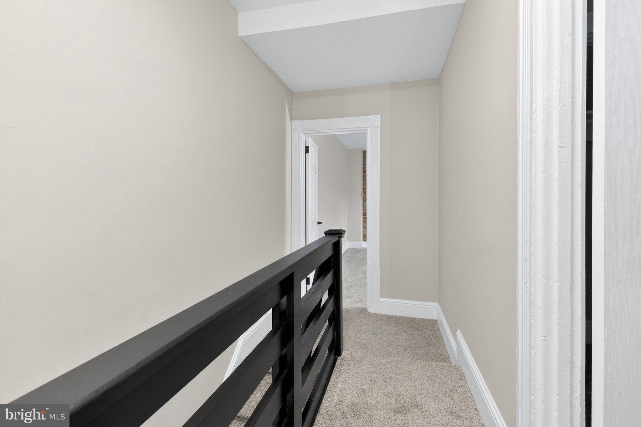 345 Beaver Street Lancaster, PA 17603 - Photo 18 of 41 Level 2 - Hallway