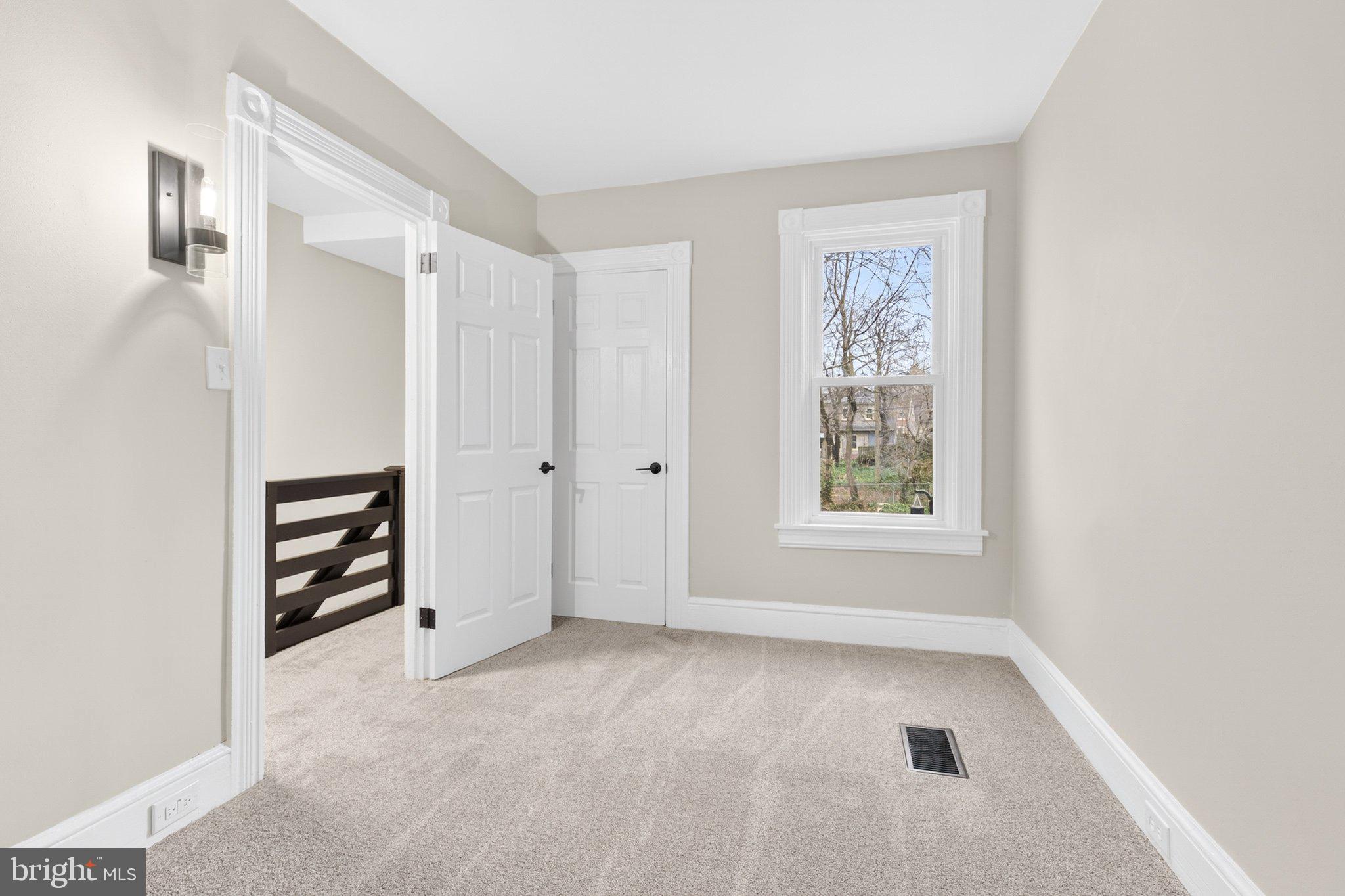 345 Beaver Street Lancaster, PA 17603 - Photo 22 of 41 Bedroom 2