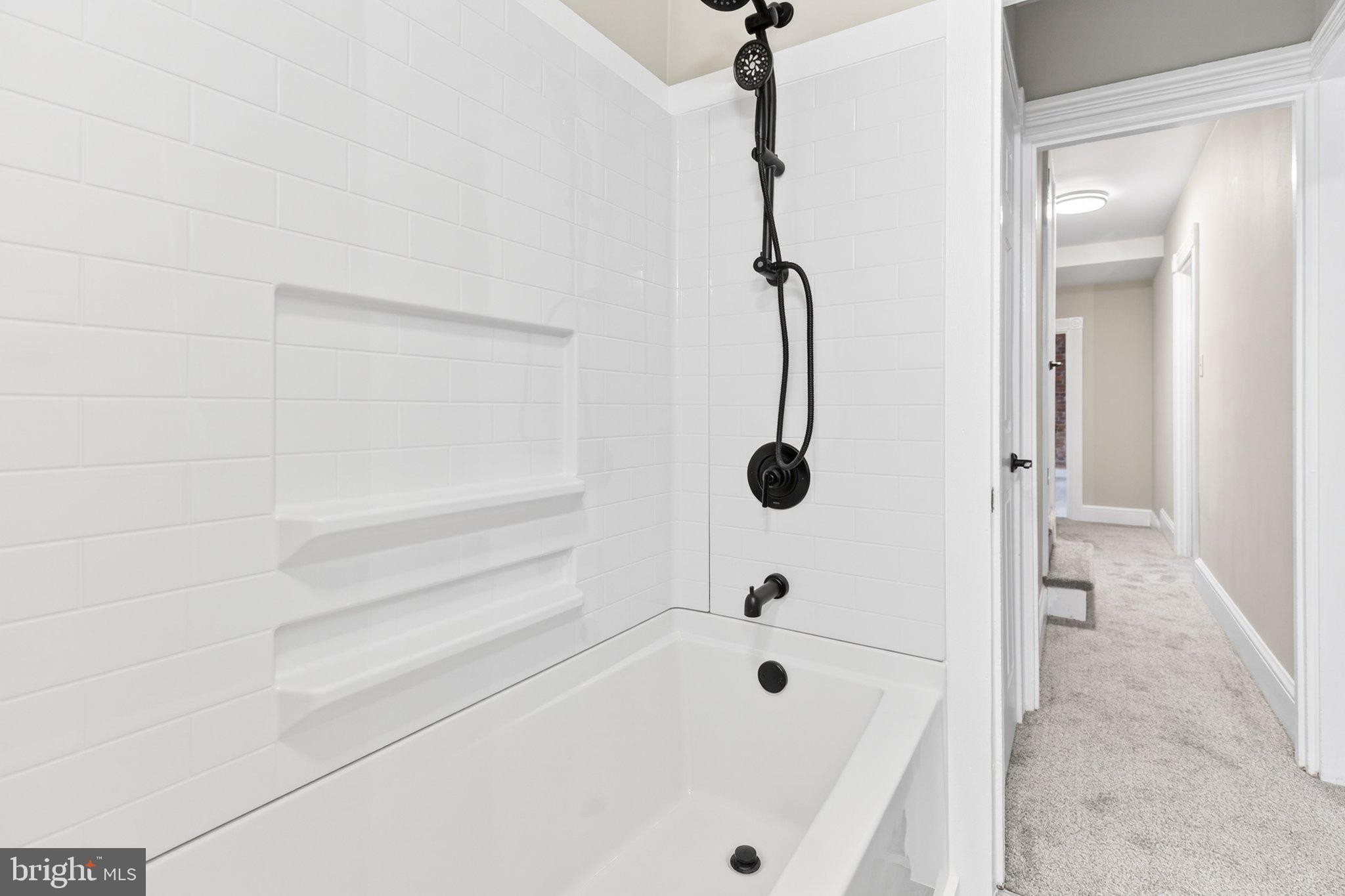 345 Beaver Street Lancaster, PA 17603 - Photo 28 of 41 Bathroom