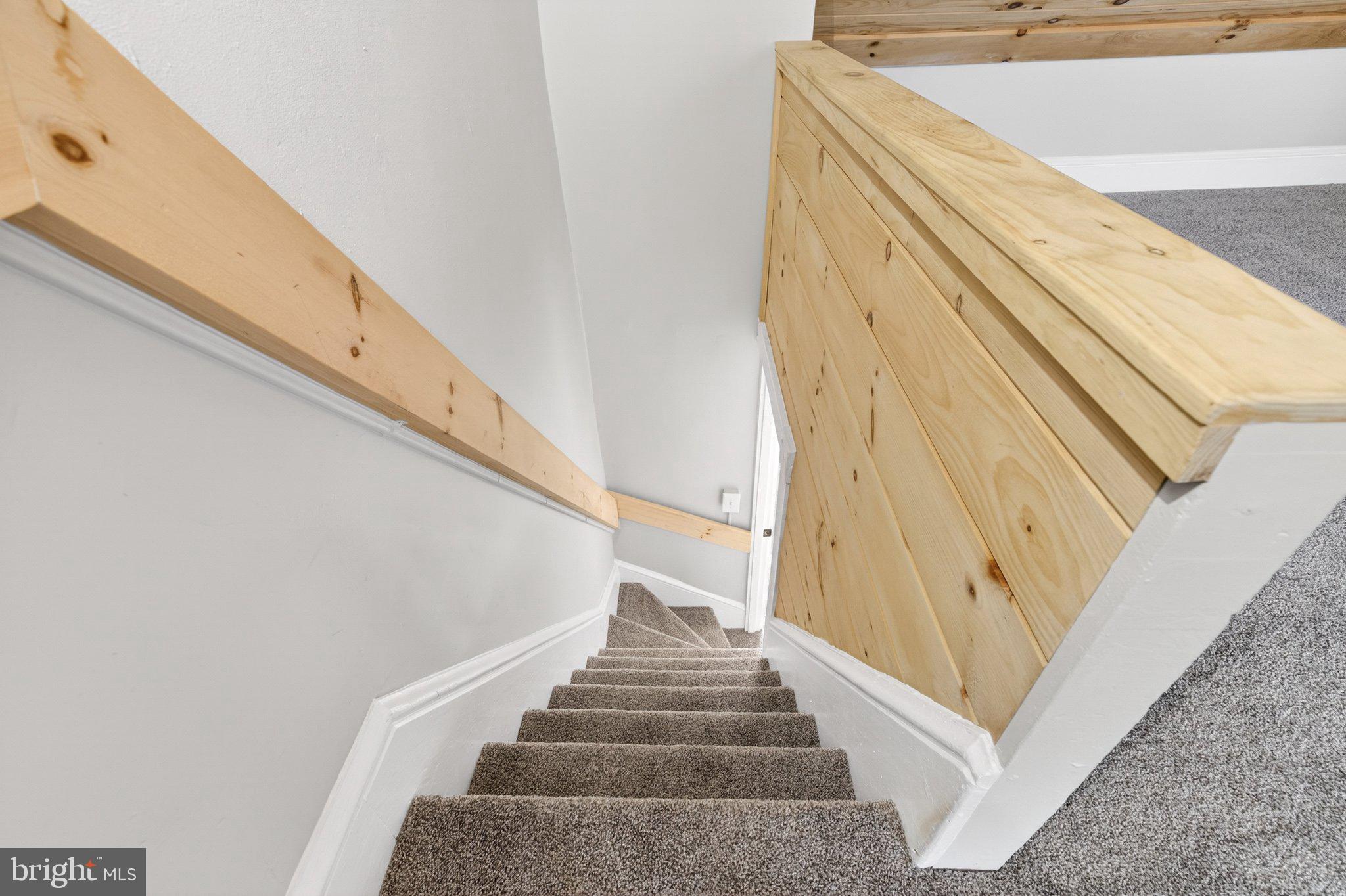 345 Beaver Street Lancaster, PA 17603 - Photo 30 of 41 Third Level - Stairway